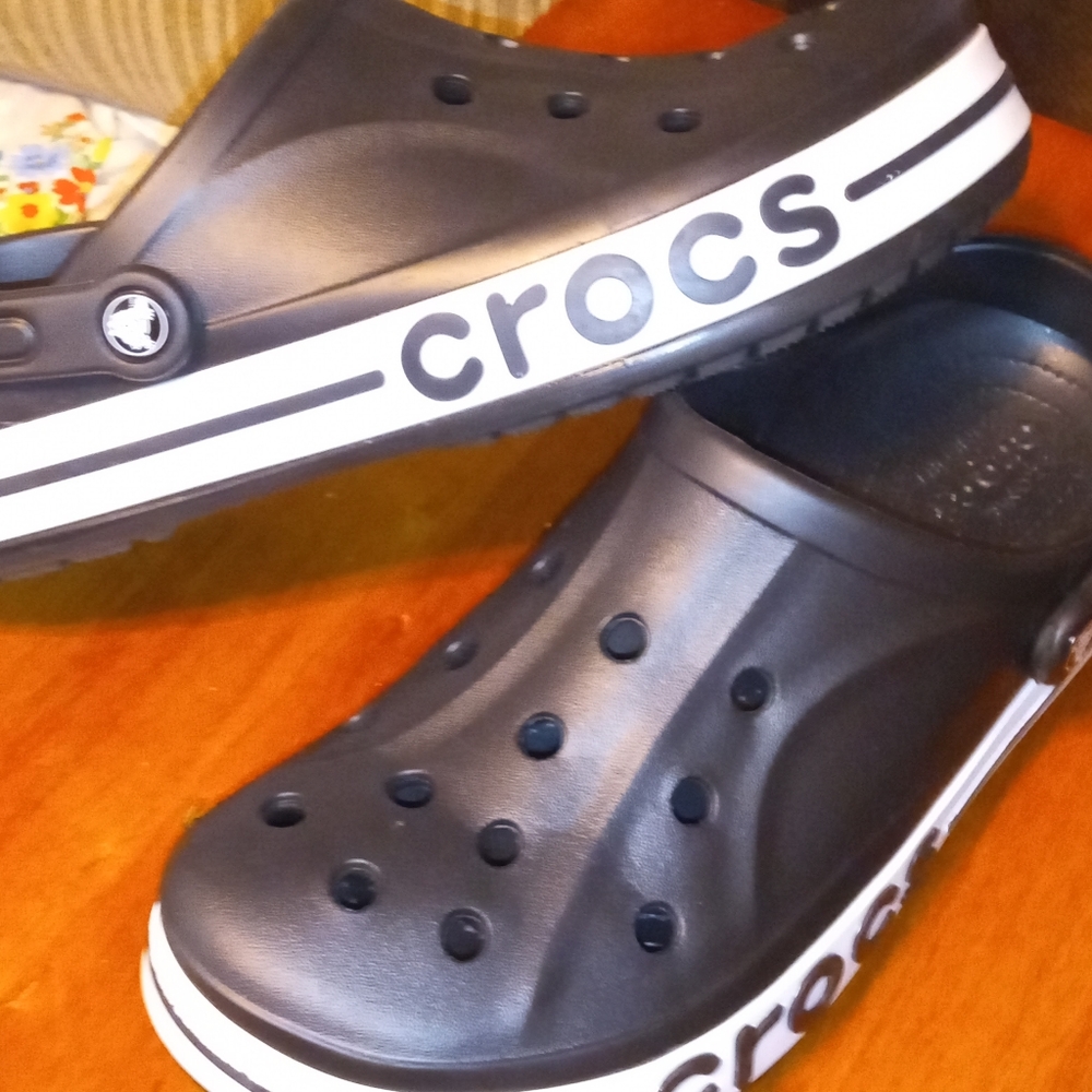 Brand New men's CROCS